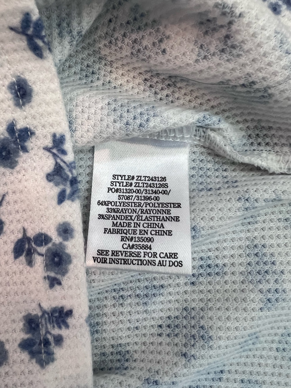 Z Supply Sit Back Ditzy PJ Top - XS - Picture 7 of 8